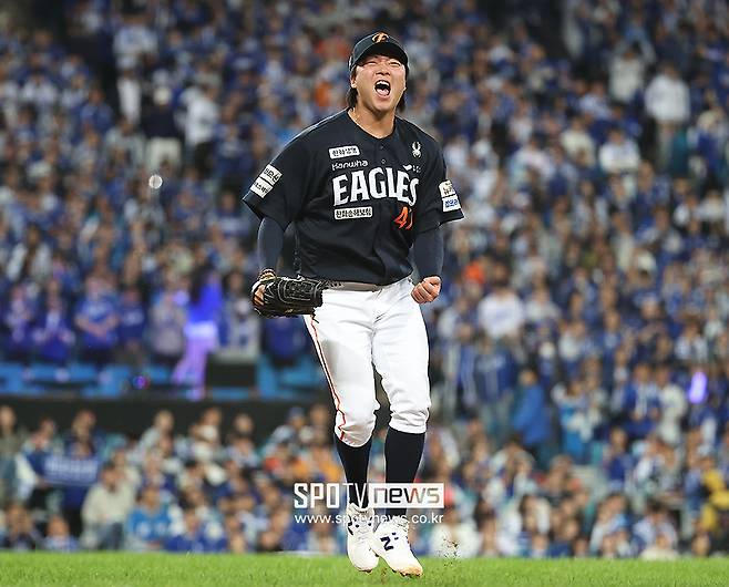 '한화 행복한 고민' FA 임박한 149km 좌완 필승카드 몸값이 계속 오른다…사령탑도