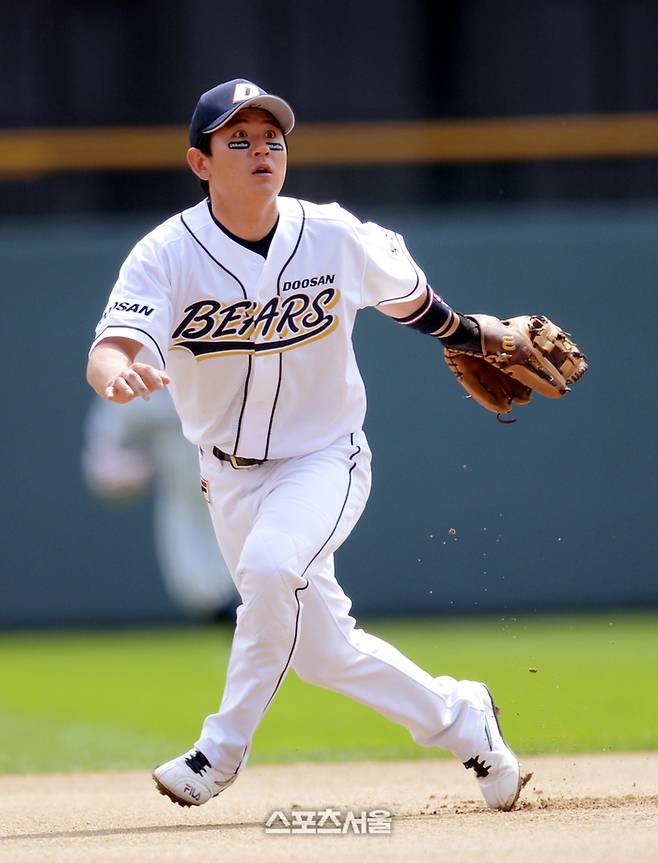 [단독] ‘12년 만에 친정 복귀’ 손시헌 코치, 두산 김원형호 ‘QC코치’ 맡는다