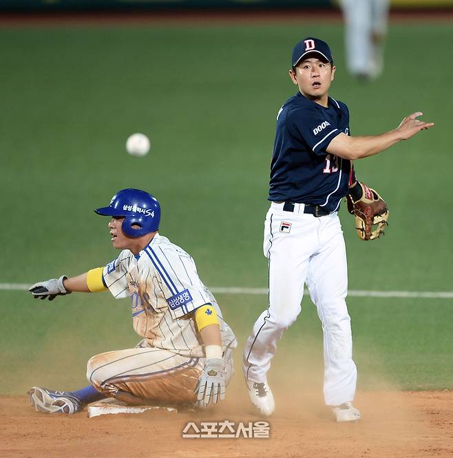 [단독] ‘12년 만에 친정 복귀’ 손시헌 코치, 두산 김원형호 ‘QC코치’ 맡는다
