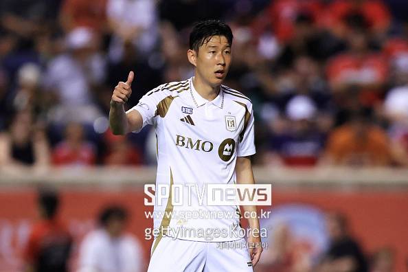 '韓 축구 역대급 사건' 터질까...손흥민이 토트넘 아닌 AC밀란 이적설