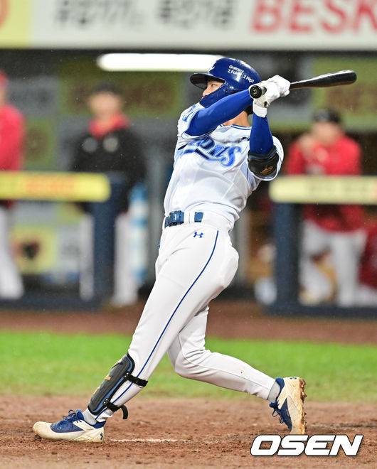 1승 2패 위기의 삼성, 선발 2루수 교체 승부수...류지혁 대신 양도근 투입 [PO4]