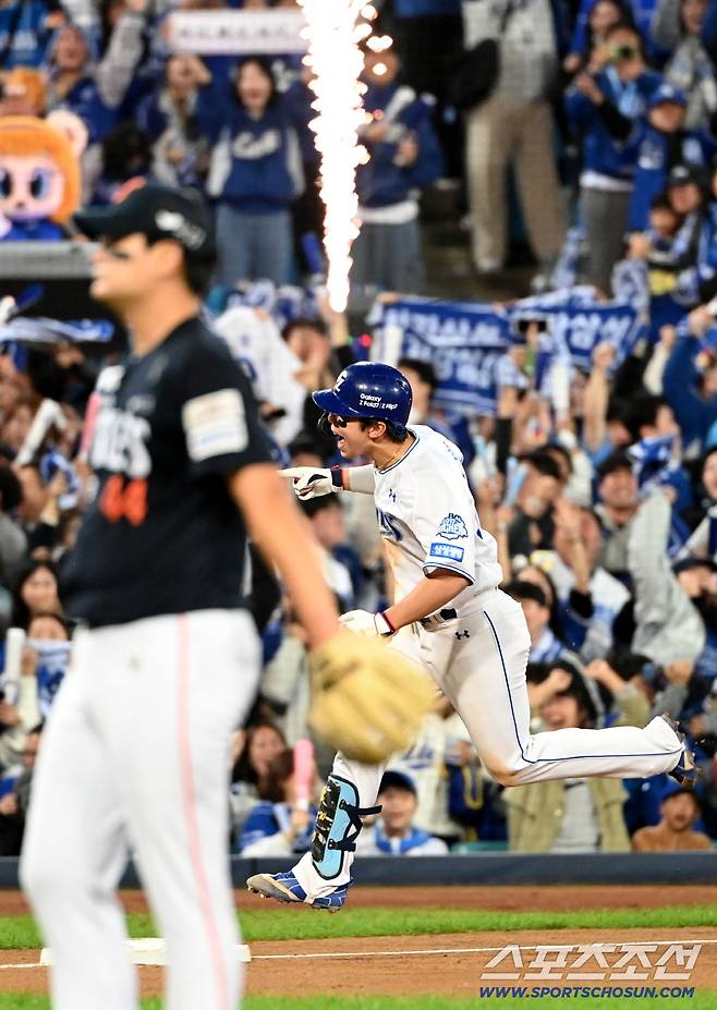 이 무슨 운명의 장난인가...김서현 또 무너졌다, 김영웅에게 치명적 스리런포 헌납 [PO4 현장]