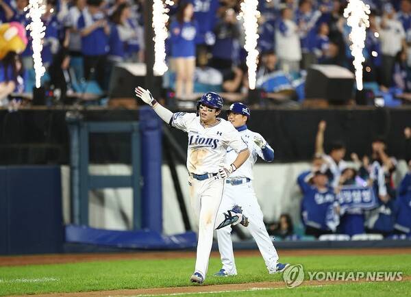'진정한 영웅의 탄생' 삼성 김영웅, 연타석 스리런 홈런 폭발[PO4]