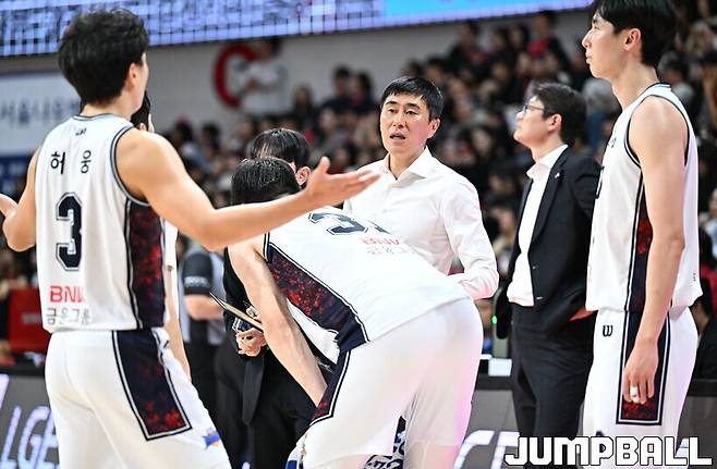 “마지막은 나의 작전 미스다” 5연승과 대역전극을 눈앞에서 놓친 이상민 감독