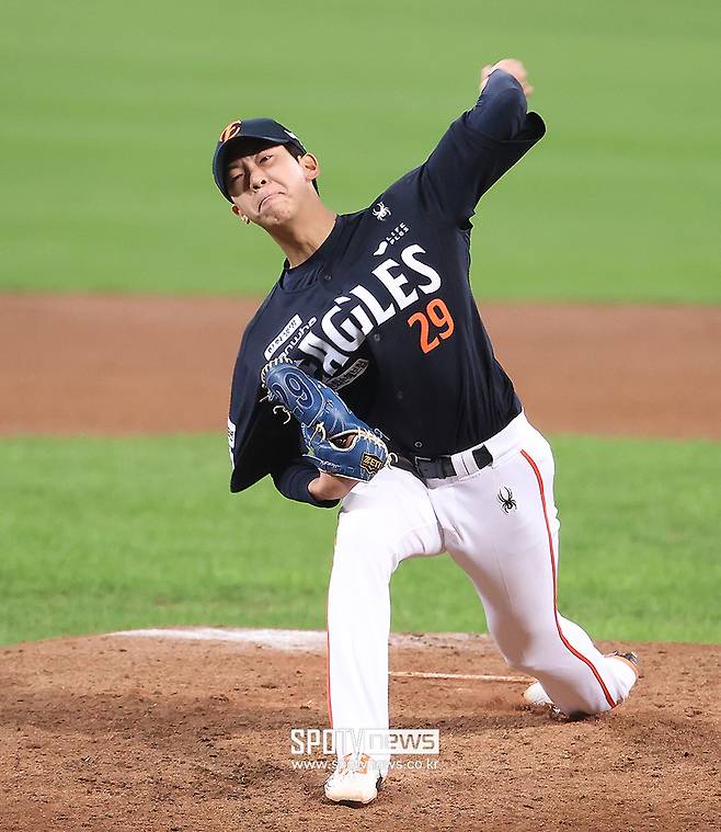 한화 총력전 맞아? 김서현 투입보다 더 큰 실수 있었다…ERA 11.74 좌완 투입 미스터리