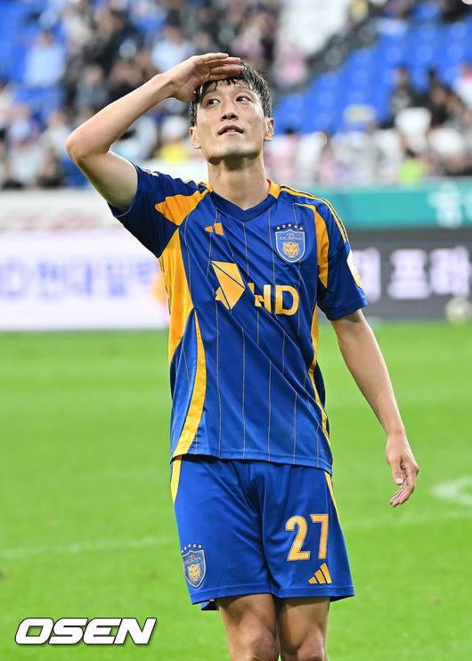 이청용 '골프세리머니', “축구인으로 부끄럽다” 황선홍 감독의 일갈 “팬도, 선수도, 감독도 서로 존중해야 한다”