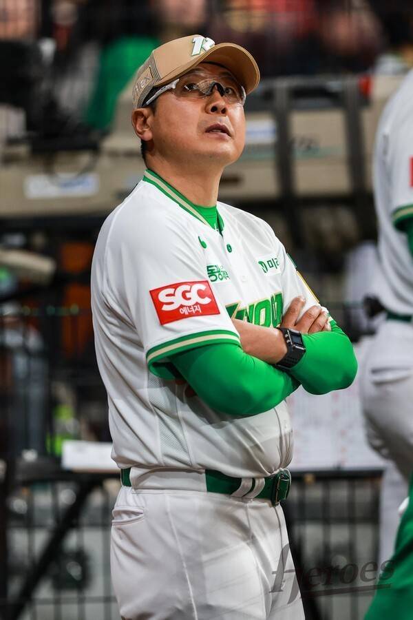 친정팀 한화 제안도 거절했던 '히어로즈 일편단심' 홍원기 前 감독,