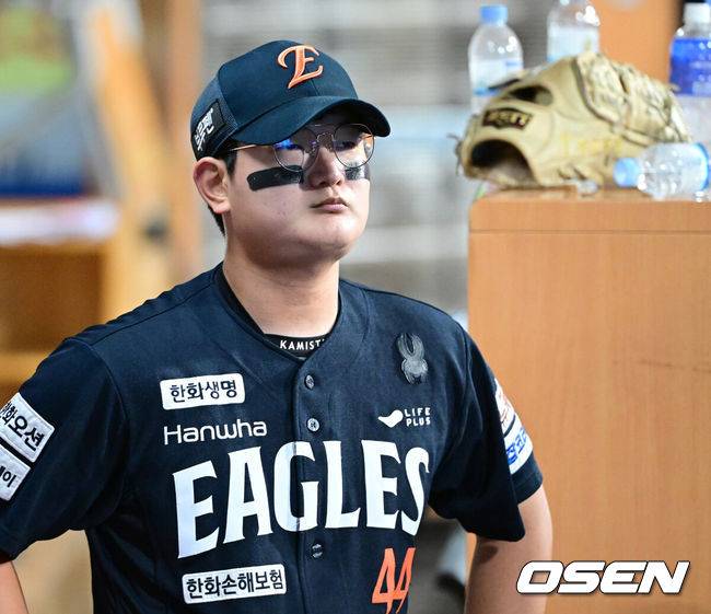 “외인들도 불펜 대기” 그런데 달감독의 오판...50홈런-6할 타자 등장하는 승부처, 왜 폰세 아닌 김서현이었나 [PO4]