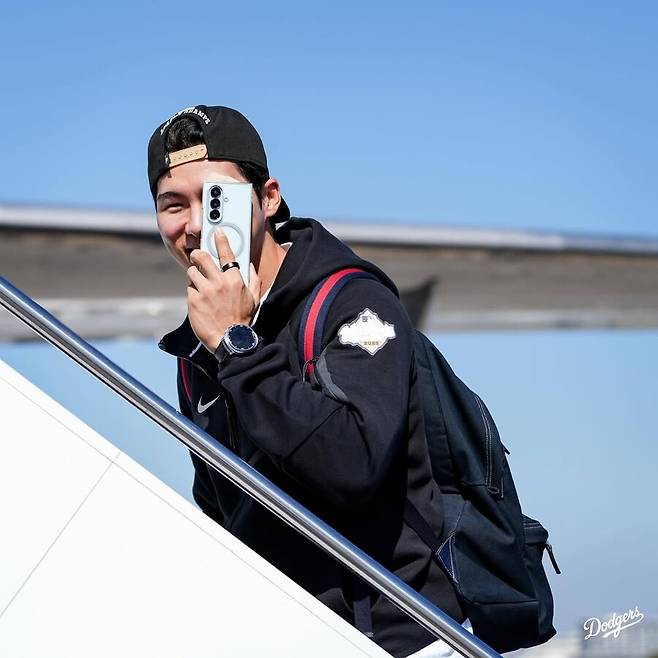 '초대박' 김혜성 토론토행 전용기 진짜 탔다…오타니-야마모토와 함께 탑승, 꿈의 월드시리즈 출전 임박