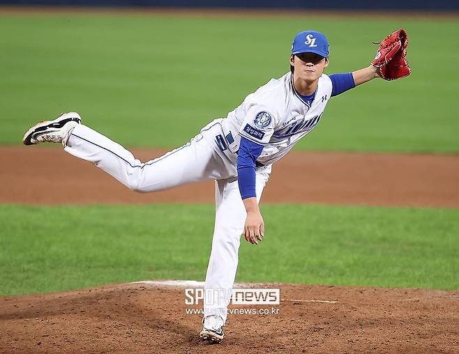 삼성에 ERA 0.00 문동주급 수호신 떴다…연봉 4000만원 강속구 투수의 대반란