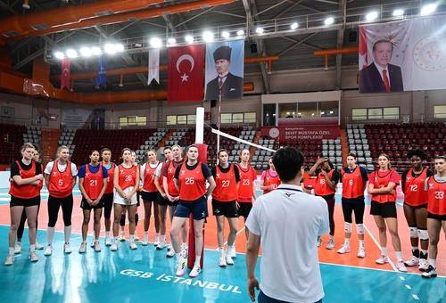 '배구 여제' 김연경이 씨앗 뿌린 '제8구단'…창단으로 이어질까