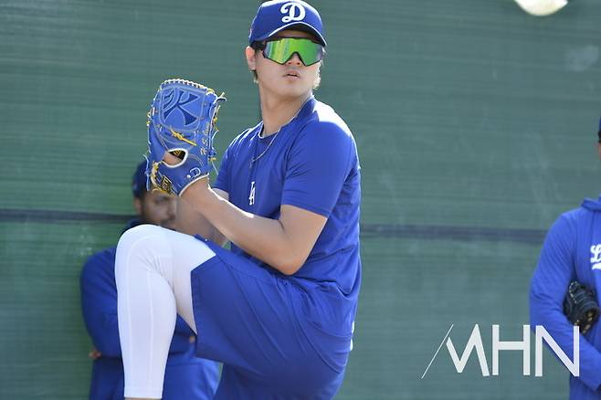 '프로 맞어?' 다저스 장현석, 1이닝 2피홈런 3실점…ERA 21.60