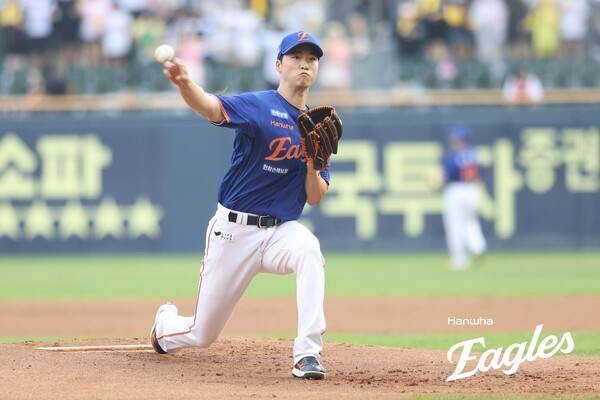 연봉 3000만 원 투수보다 못한 '역대 최악의 FA' 78억 선수, 마지막까지 팀에 도움 되지 못하나?