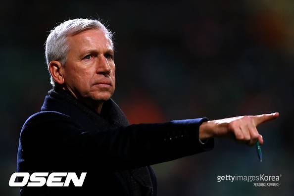 ‘골프 세리머니’ 이청용 과거 재조명, 크리스탈 팰리스시절 파듀 감독과 불화…팀 벌금 5천만 원