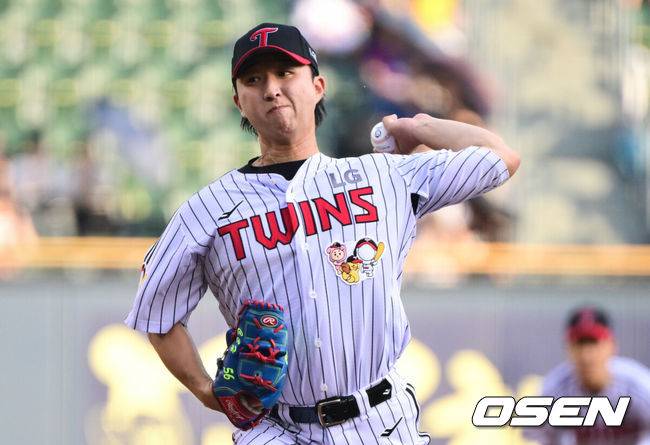 ‘미운 오리→백조 변신’ 70억 FA 보상 투수, KS 앞두고 팔꿈치 수술 받다…이적 첫 해 '가을야구' 아쉽네