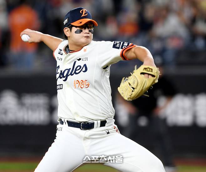 ‘자신과 싸움’도 밀리는 투수인데, 호투? 어떻게 기대하나→김서현, ‘돌아이 모드’ 결국 미쳐야 한화도 산다 [PO5]