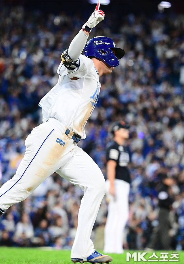 진짜 영웅이 될 상인가? 김영웅, 사자군단 히어로 PO 최다 기록 줄줄이 깬다