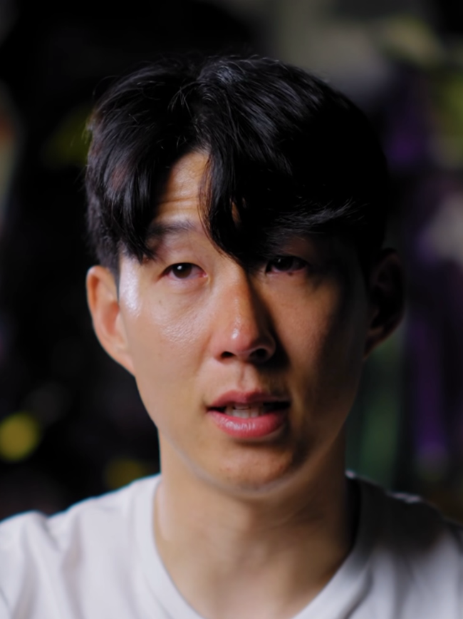 “손흥민이 안아주는데 눈물 쏟아지더라”…쏘니 떠나는 날, 토트넘은 울음바다가 됐다