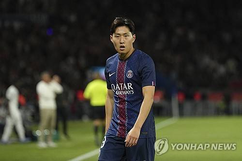 '韓 국대 에이스' 이강인 중동 간다니…PSG 재계약 제안→사우디 2팀 관심