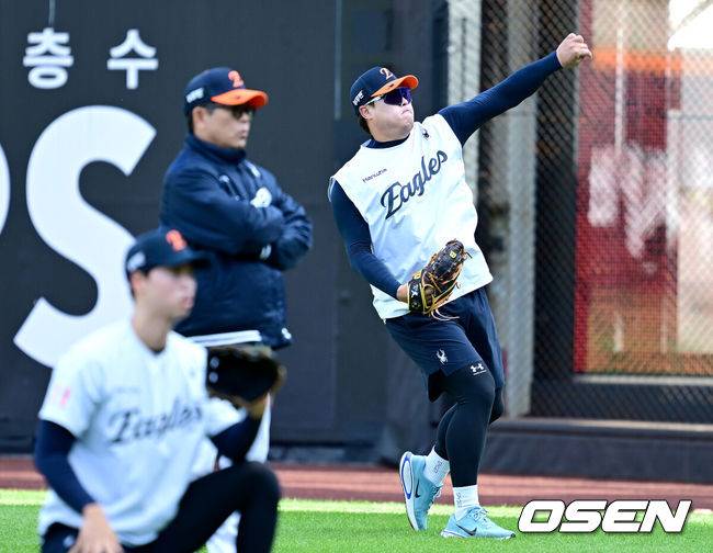 '류현진-정우주 미출전' 한화, 운명의 5차전 라인업 발표…선발 우익수 김태연 나선다 [PO5]