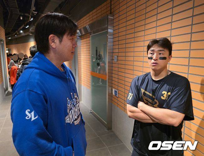 “(한국시리즈에) 간 김에 꼭 우승하길” 강민호, 손아섭에게 전한 진심 [PO5]