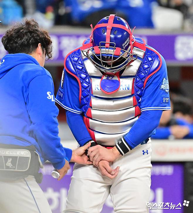 눈시울 붉힌 불혹 포수, 'PS 11G 연속' 선발 마스크 실화?