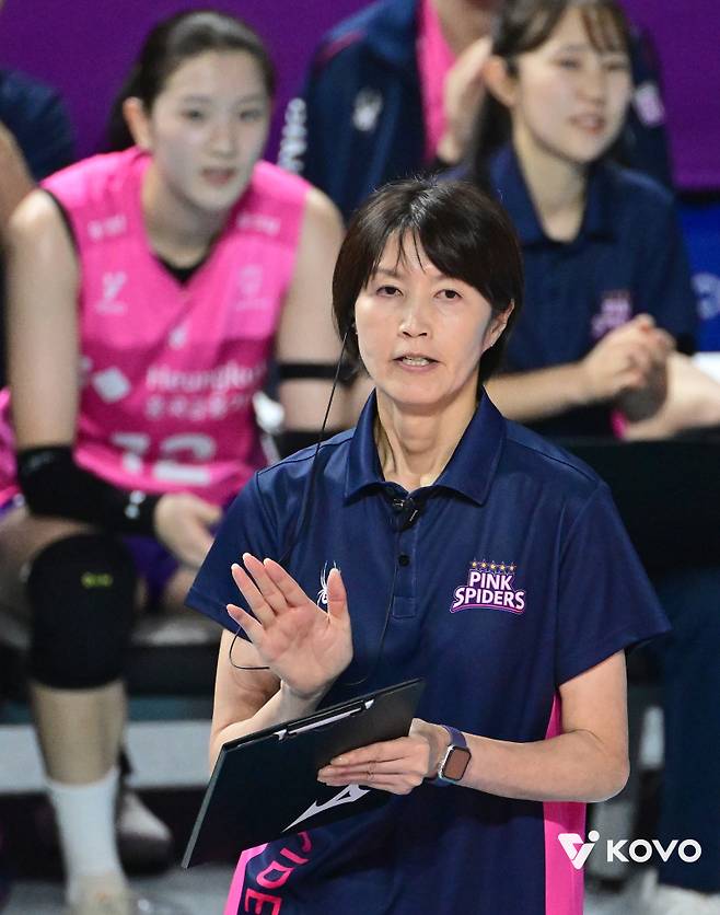 세터 5명이나 있는데, 흥국생명은 왜 '원더독스' 출신 베테랑 이나연을 영입했나 [IS 포커스]