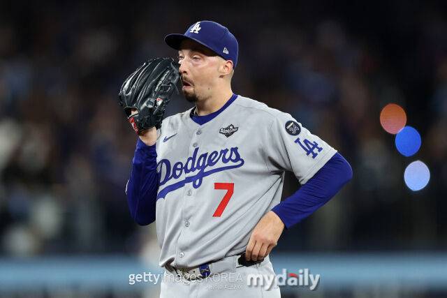 '3승 ERA 0.86' 기록 중이었는데, 갑자기…'2620억' 다저스 에이스, 5이닝 5실점→완전히 박살났다