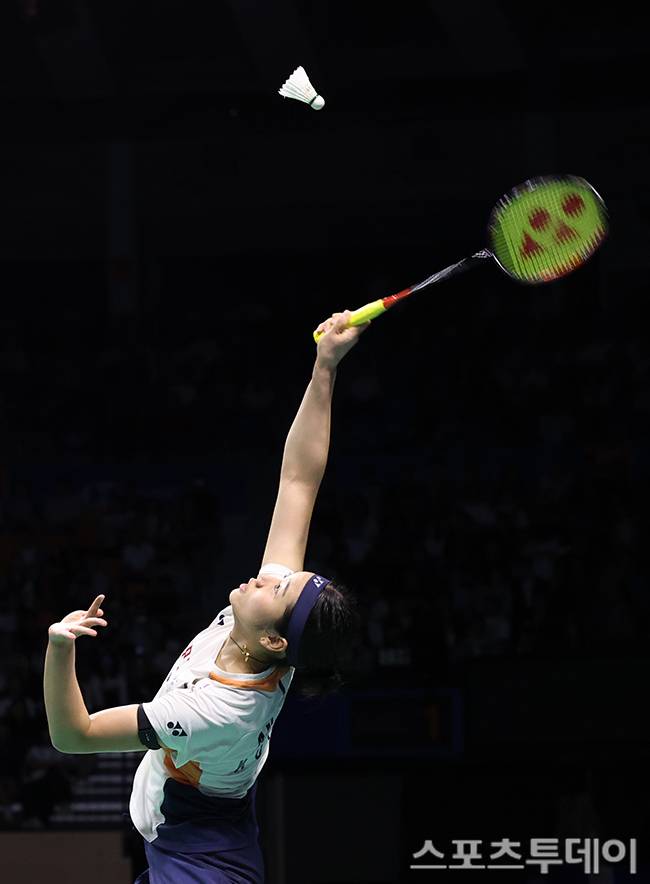 '세계 1위' 안세영, 오늘(25일) '천적' 천위페이와 프랑스오픈 결승행 맞대결