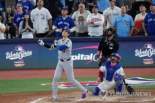 '2-2→2-11' LAD 불펜 대방화로 TOR에 월드시리즈 1차전 4-11 대패