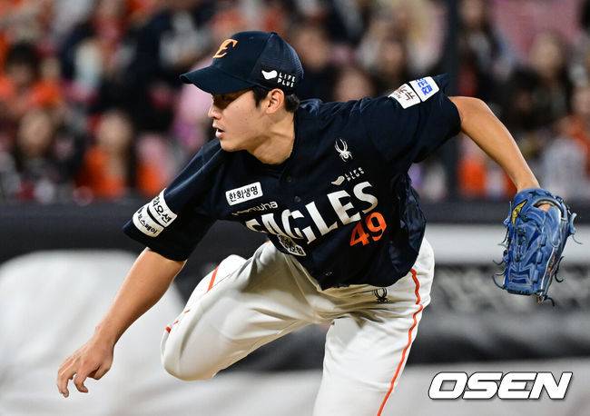 '충격' 78억 엄상백 KS 엔트리 사라졌다, 김경문 결단 내렸다...김종수-윤산흠 엔트리 합류