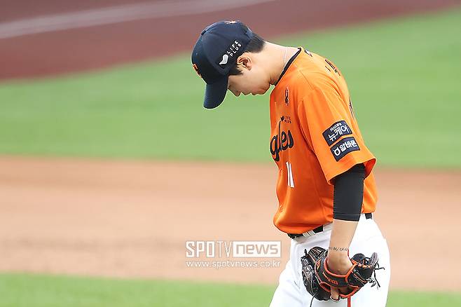 '충격' 한화 KS 엔트리에 78억 FA 투수 빠졌다…PO서 맞은 홈런이 결정타였나