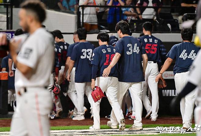 한화마저 KS 진출, 롯데 흑역사 '또 추가'…10개 구단 체제 출범 뒤 유일한 'KS 미진출 팀'