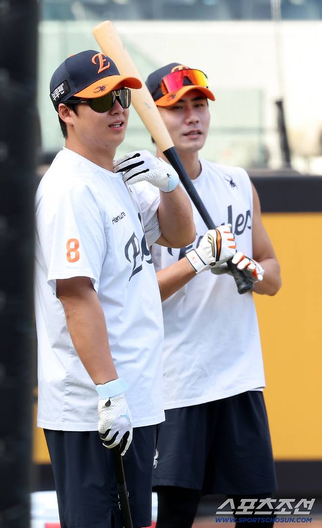 78억 FA의 충격적 엔트리 제외, 'PO 타율 0.077' 50억 FA 각성→업셋 시리즈의 전제조건[KS]