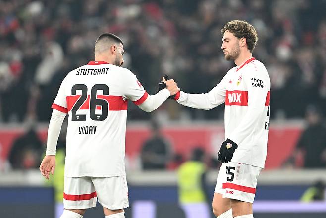 김민재 이런 구단에서 어떻게 버텼나…이번에는 ‘인종차별’로 논란, 獨 정치인까지 나서서 비판