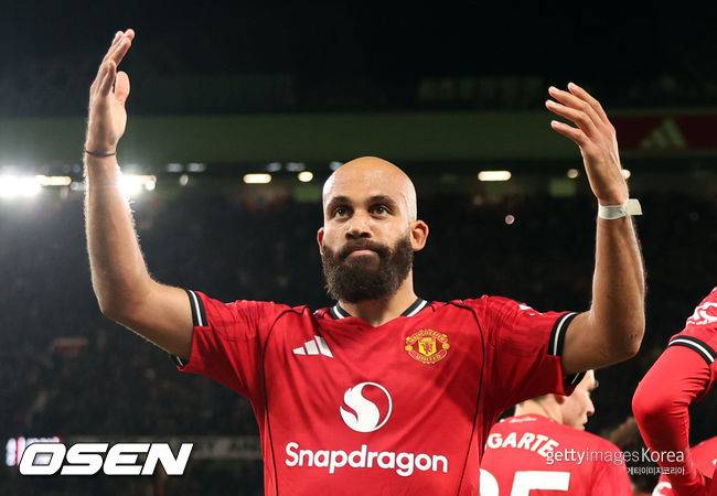 '이거 심상치 않다' 맨유, 브라이튼 4-2 격파하며 3연승 행진...리그 4위로