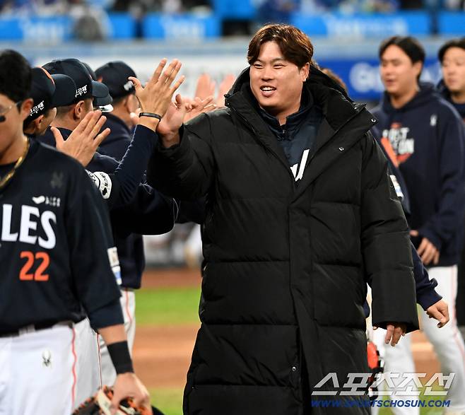 160km 강속구, 낮 경기, LG 무뎌진 감각...문동주가 사고 치면, 한화 대반전 업셋 가능해진다