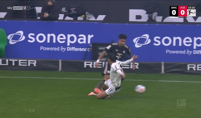 ‘한국인 다운 빠른 사과’ 카스트로프 “레드카드 맞아, 미안하다”…바이에른 뮌헨 팬들 “겸손하고 예의 바르네” 극찬