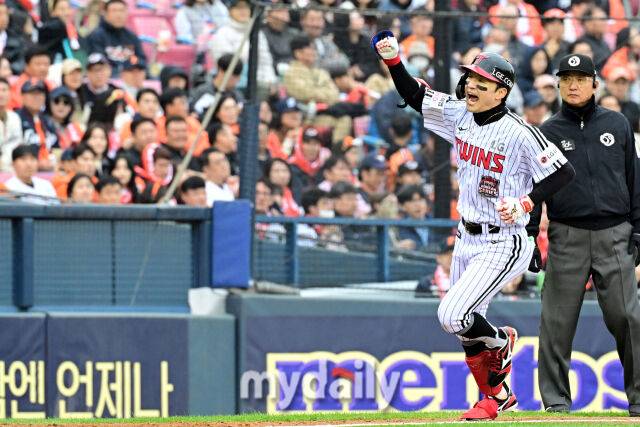 '문현빈 울리고 문동주도 울렸다' 한화 악마 그자체, 박해민 KS 첫 홈런→공수 맹활약 [MD잠실 KS1]