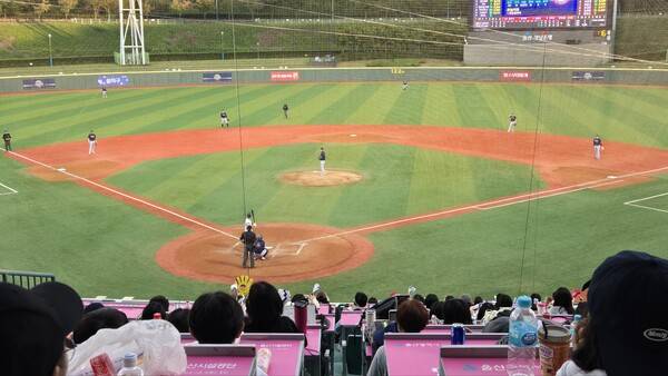 야구게임인가? 내년 입단 앞둔 신인 타율이 0.684...NC 고준휘 또 맹타, 선두 롯데 0.5G차 추격 [폴리그]