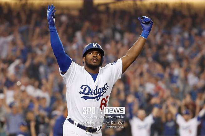 한국에서 퇴출된 문제아, 그런데 “다저스에서 뛸 기회 달라” 읍소… 기회 있을 때 잘하지