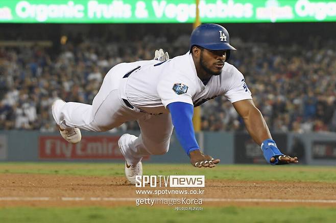 한국에서 퇴출된 문제아, 그런데 “다저스에서 뛸 기회 달라” 읍소… 기회 있을 때 잘하지