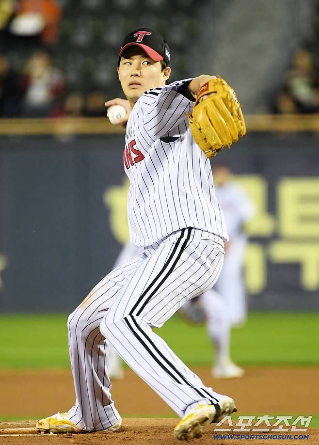 LG 우승 73.2%…'LG 킬러' 류현진-'깜짝 카드' 임찬규, 2차전 국내 에이스 대격돌 성사 [KS2]