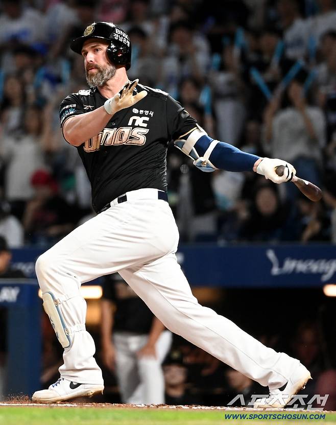 'KBO 최초 다년 계약 발표' 2년간 82홈런 쳤는데, 아직 내년 모른다…왜?