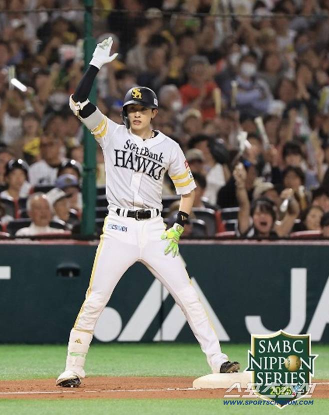 '타격의 신'도 넘었다, 5안타 몰아쳐 재팬시리즈 신기록[민창기의 일본야구]