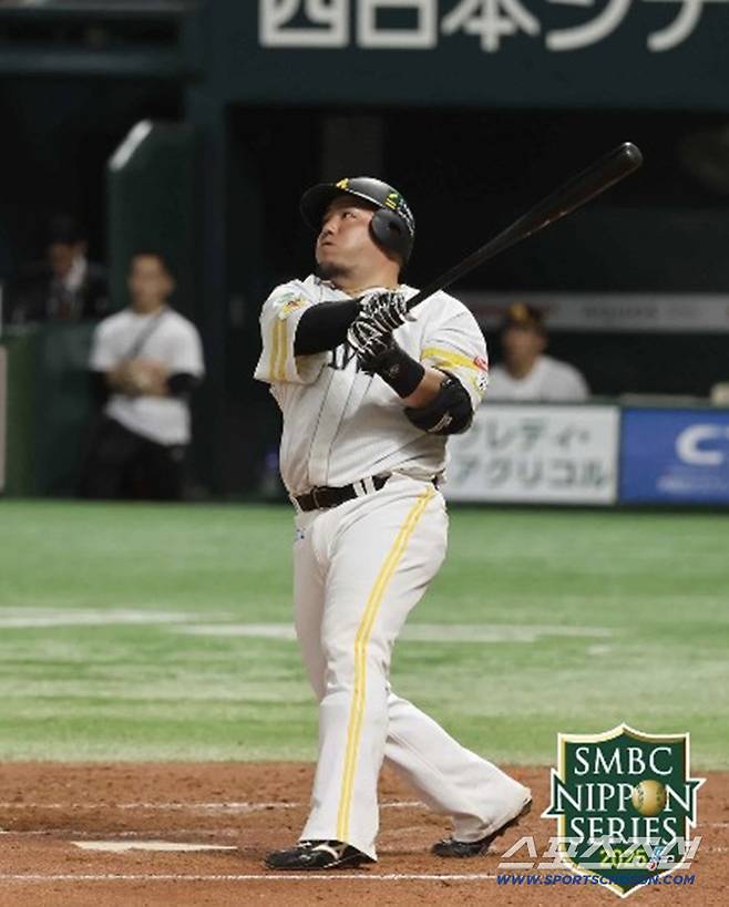 '타격의 신'도 넘었다, 5안타 몰아쳐 재팬시리즈 신기록[민창기의 일본야구]
