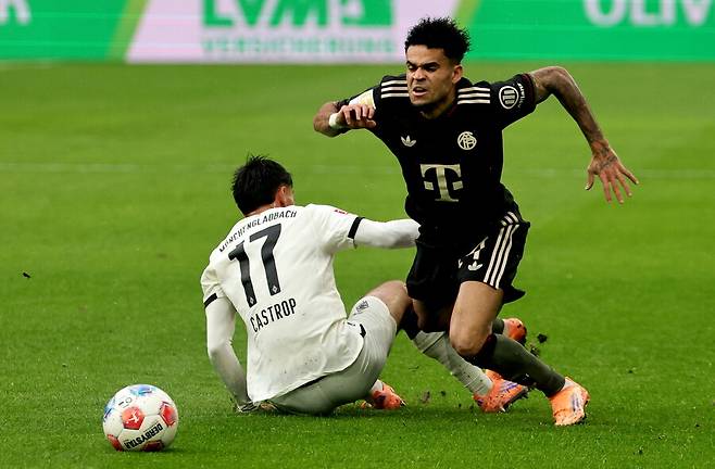 홍명보 감독 깊은 고민, '오피셜' 공식입장 떴다...'최악의 퇴장' 韓 국대 카스트로프