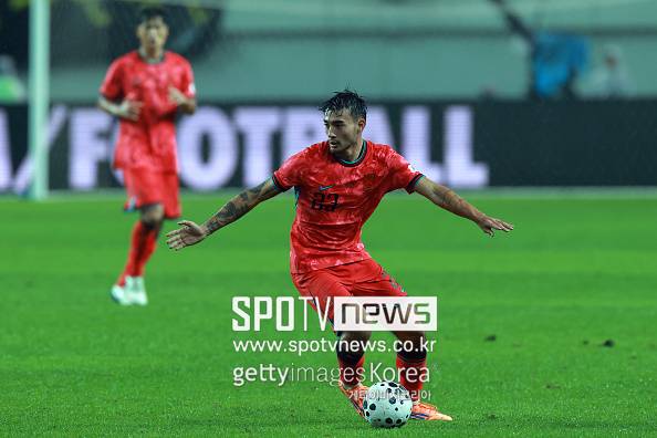 홍명보 감독 깊은 고민, '오피셜' 공식입장 떴다...'최악의 퇴장' 韓 국대 카스트로프