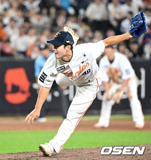 두산 방출→독립리그→한화 육성선수→입대…인고의 8년, KS행 꿈 이뤄졌다 “내가 엔트리 합류라니, 생각도 못한 일”