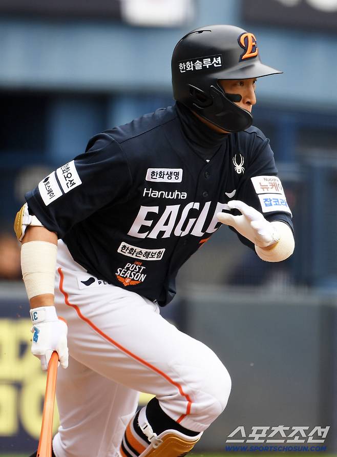 '파격' 한화 리드오프 전격 변경…'우승청부사'가 뒤로 빠졌다 [KS2 라인업]